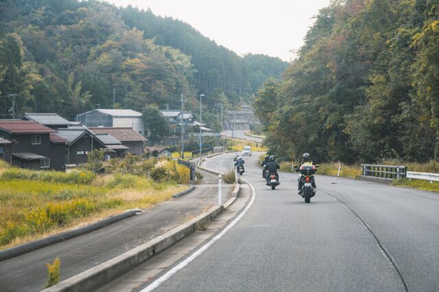 京都北部の山間のワインディングロードもお楽しみいただけます